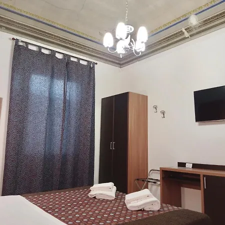 Vendégház Adelaide House Firenze